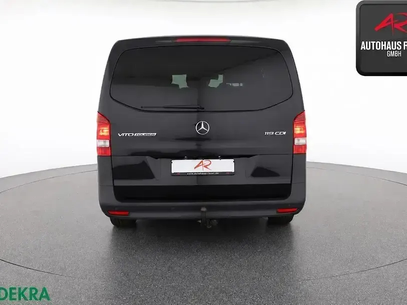 Gebraucht Mercedes Vito 190 PS (139 kW) 2022 Schwarz Van