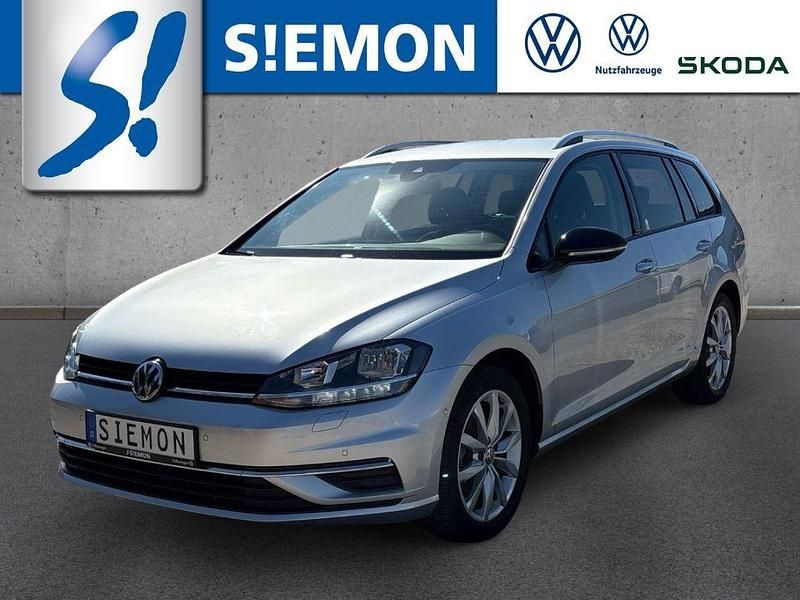 Silber Gebraucht 2019 VW Golf VII IQ Drive Kombi | 16.430 € (Fairer Preis) - Bild 1/4