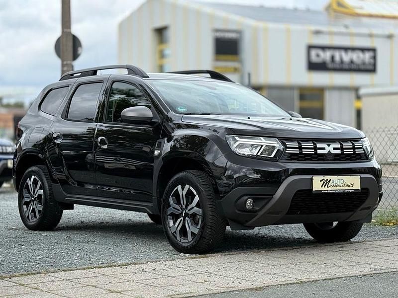 Black pearl schwarz Gebraucht 2024 Dacia Duster Journey SUV | 23.940 € - Bild 1/4