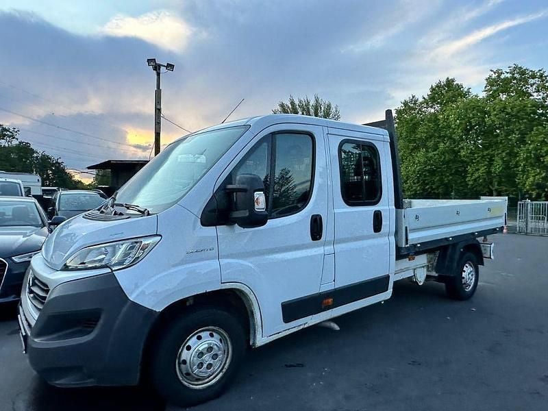 Weiß Gebraucht 2015 Fiat Ducato Van | 14.999 € (Guter Preis) - Bild 1/4
