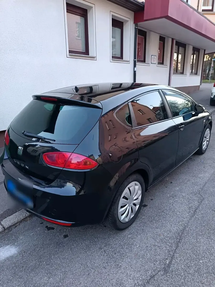 Używany VW Golf 125 KM (91 kW) 2010 Czarny Coupe