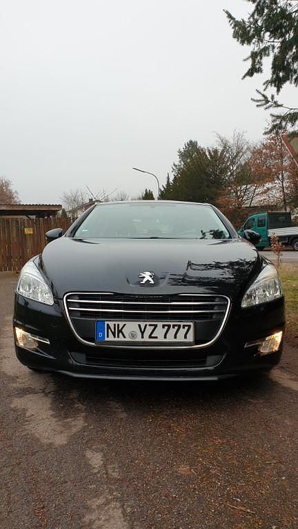 Gebraucht Peugeot 508 Access 114 PS (83 kW) 2013 Schwarz Limousine