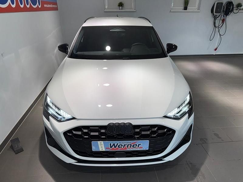 Gebraucht Audi A3 Advanced 116 PS (85 kW) 2025 Weiß Limousine