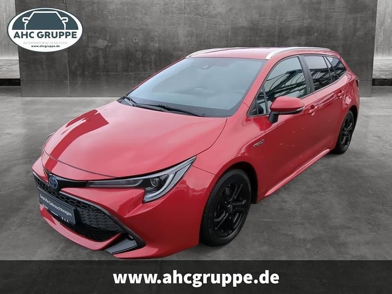 Rot Gebraucht 2021 Toyota Corolla Team Kombi | 25.990 € (Etwas zu teuer) - Bild 1/4