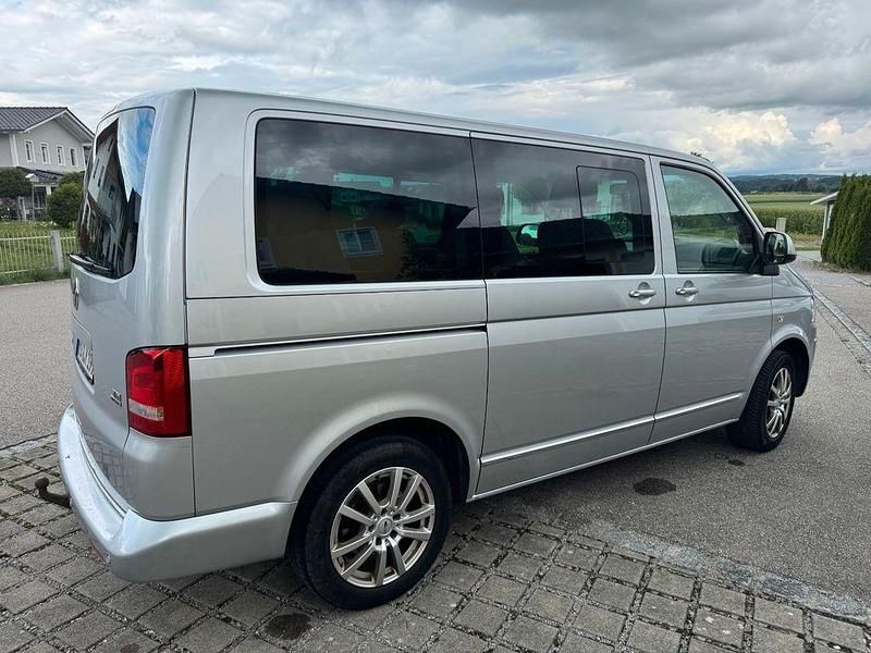Usata VW T5 179 CV (131 kW) 2011 Argento Furgone