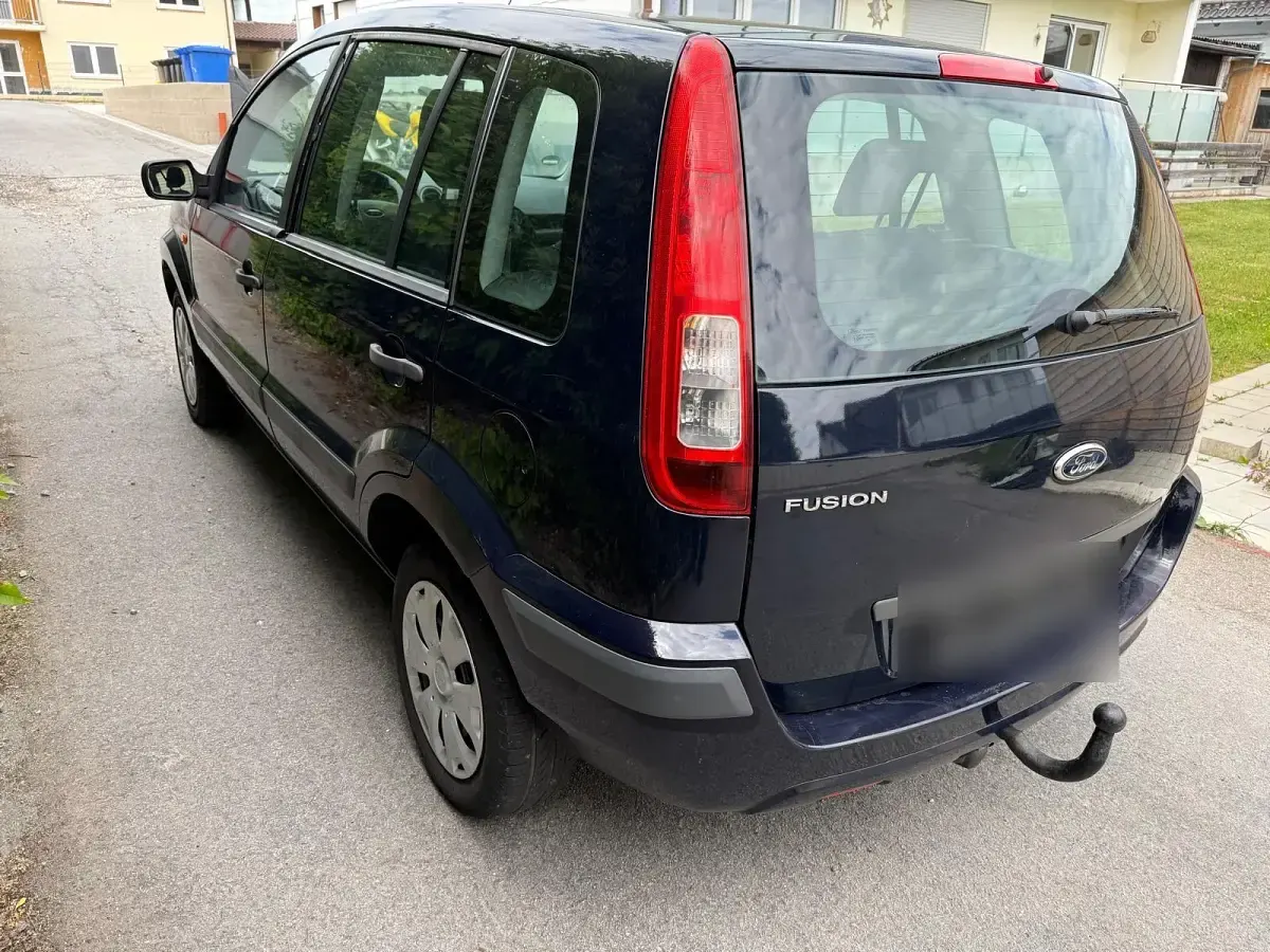 Gebraucht Ford Fusion 80 PS (58 kW) 2006 Blau Kleinwagen