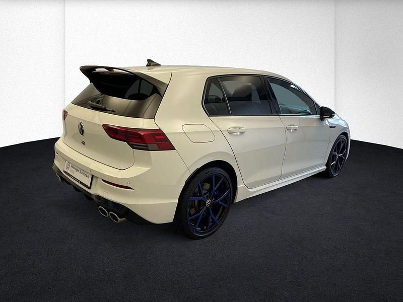 Gebraucht VW Golf VIII R 333 PS (244 kW) 2022 Weiß Limousine