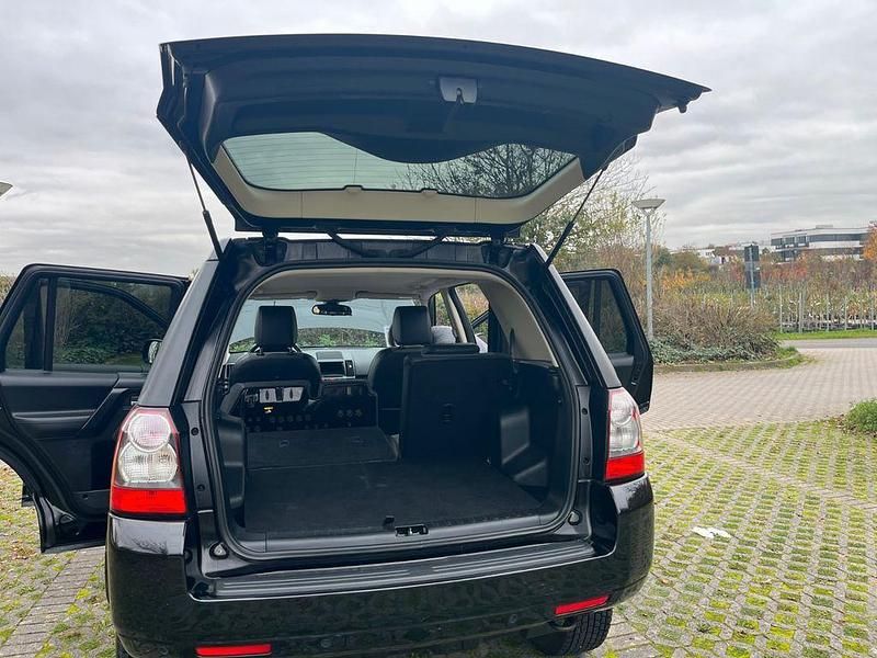 Gebraucht Land Rover Freelander 2 SE 190 PS (139 kW) 2012 Schwarz SUV