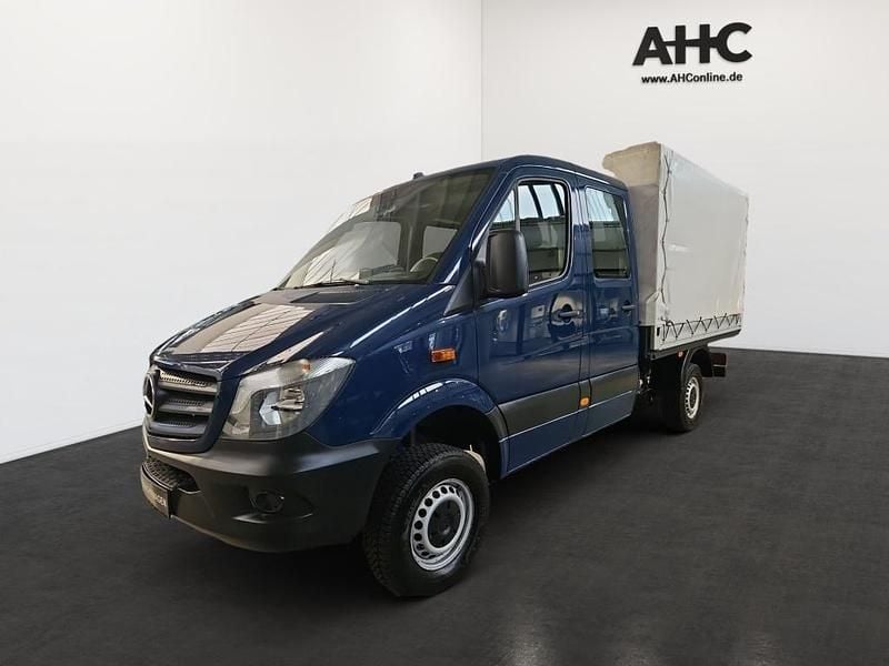 Stahlblau Gebraucht 2017 Mercedes 316 Van | 33.201 € - Bild 1/4