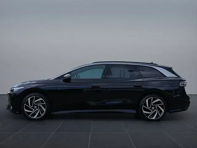 Gebraucht VW ID.7 Pro 210 kW (286 PS) 2025 Schwarz Kombi