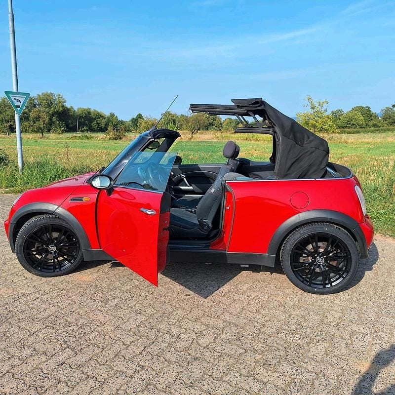 Rot Gebraucht 2005 Mini One Cabriolet Cabrio | 2.995 € (Fairer Preis) - Bild 1/4