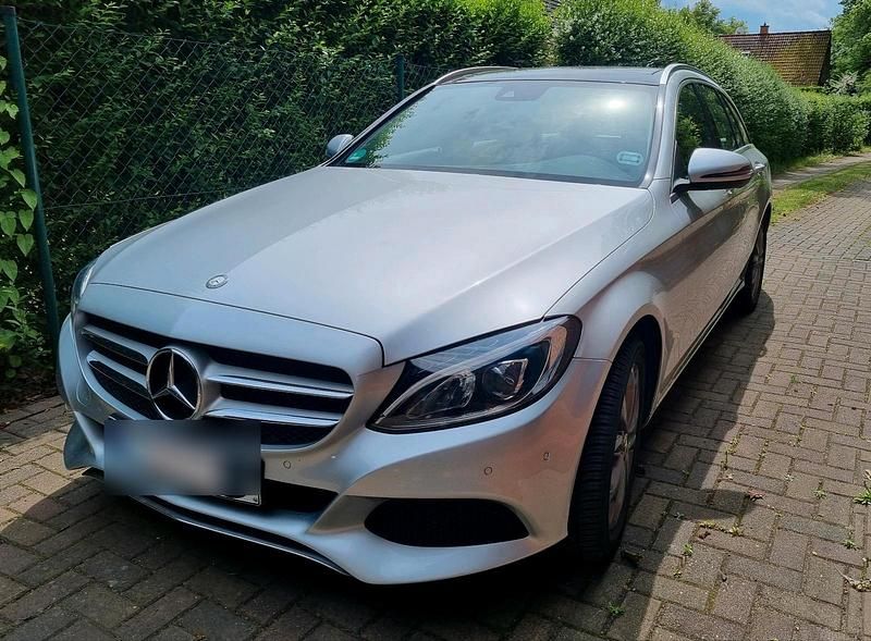 Silber Gebraucht 2017 Mercedes C250 Avantgarde Kombi | 20.000 € (Guter Preis) - Bild 1/3