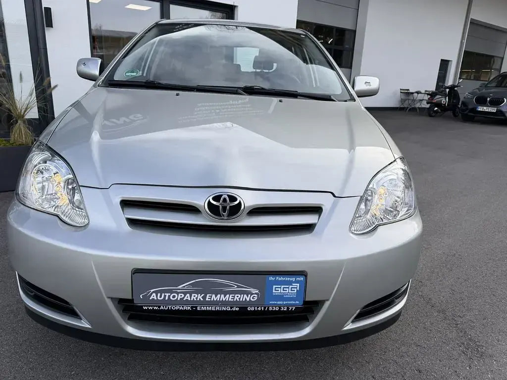 Gebraucht Toyota Corolla Luna 97 PS (71 kW) 2006 Silber Limousine