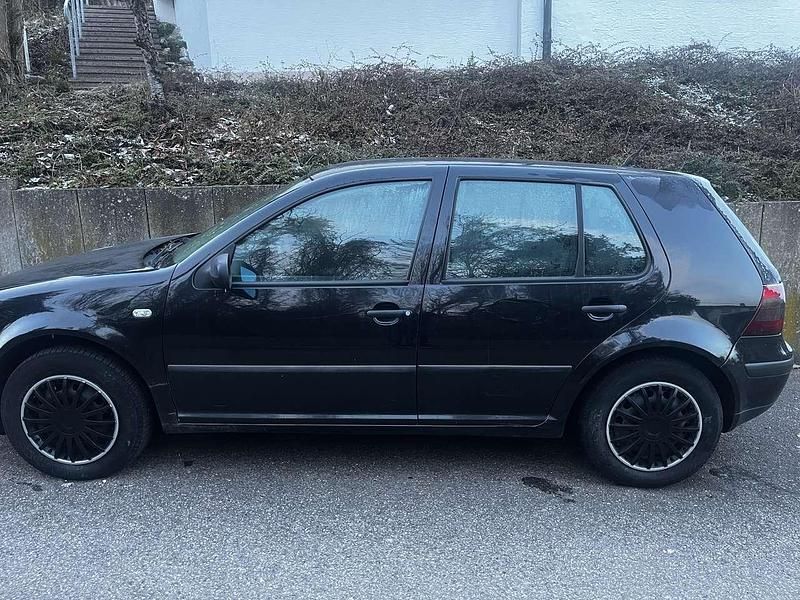 Gebraucht VW Golf IV Edition 75 PS (55 kW) 2001 Limousine