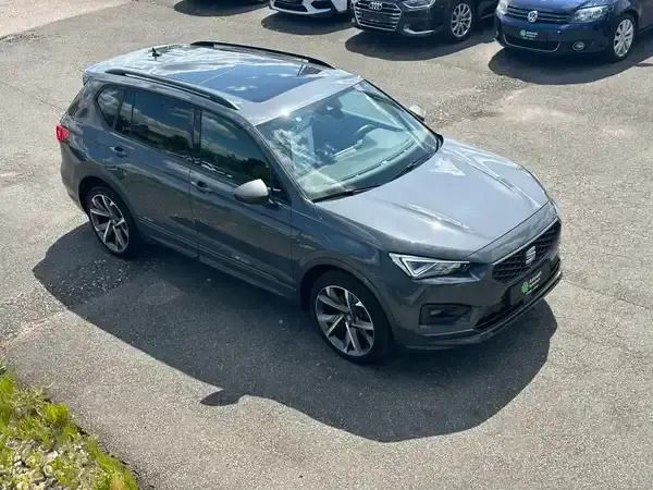 Delfin grau metallic Gebraucht 2021 Seat Tarraco SUV | 27.900 € (Fairer Preis) - Bild 1/4