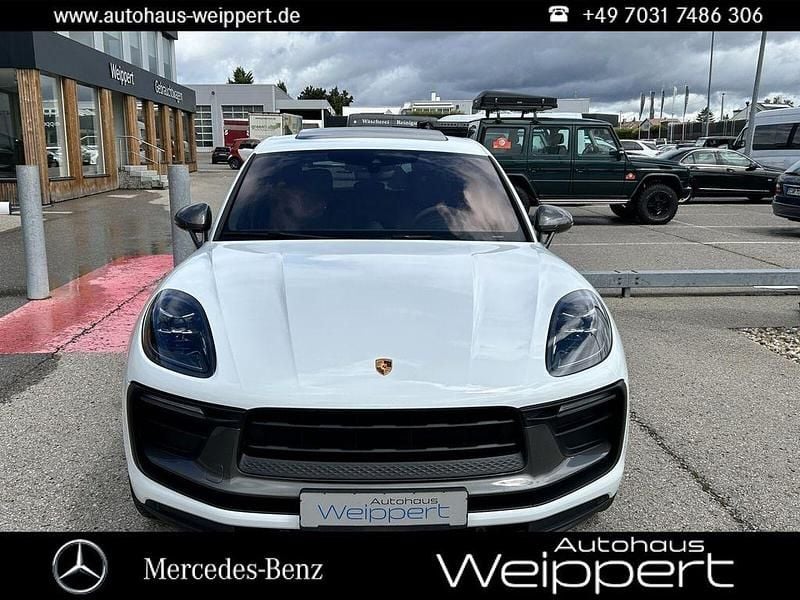 Weiß Gebraucht 2023 Porsche Macan SUV | 65.900 € (Fairer Preis) - Bild 1/4