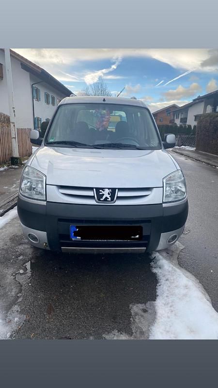 Silber Gebraucht 2009 Peugeot Partner Van / Kleinbus | 1.150 € - Bild 1/4