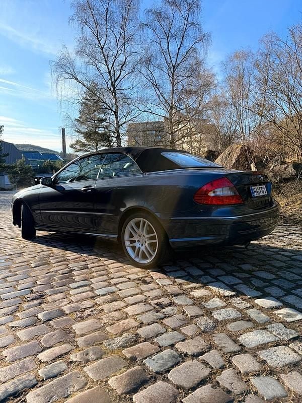 Gebraucht Mercedes CLK200 AMG 184 PS (135 kW) 2007 Grau Cabrio