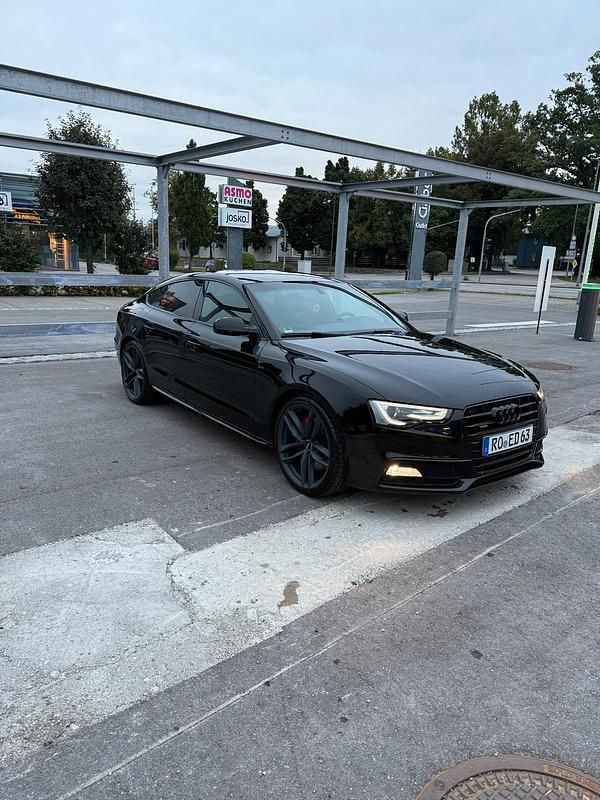 Schwarz Gebraucht 2015 Audi A5 Ambiente Coupé | 16.500 € (Fairer Preis) - Bild 1/4