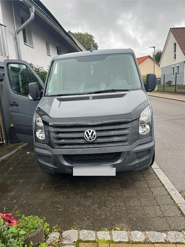 Grau Gebraucht 2016 VW Crafter Van | 11.999 € - Bild 1/4