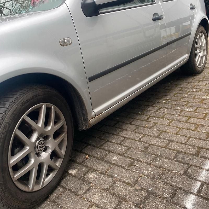 Gebraucht VW Golf IV 101 PS (74 kW) 2000 Grau Kleinwagen