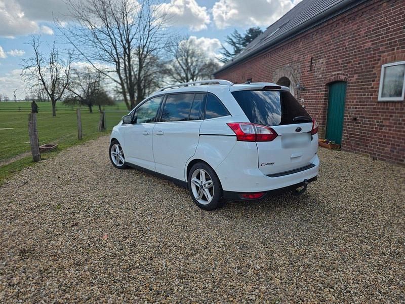 Gebraucht Ford C-MAX Cool & Connect 150 PS (110 kW) 2018 Weiß Van / Kleinbus