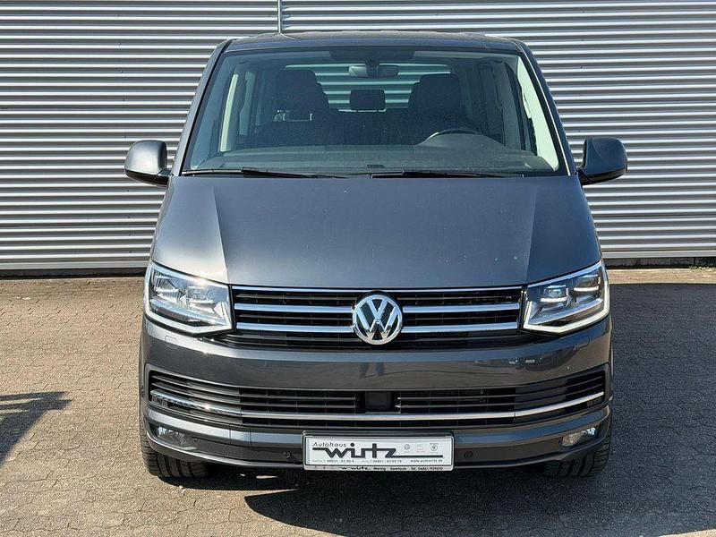 Gebraucht VW Transporter Highline 199 PS (146 kW) 2020 Grau Van