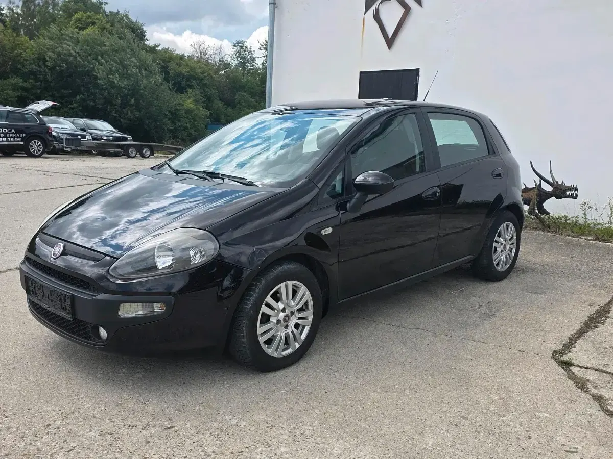 Gebraucht Fiat Punto Evo 78 PS (57 kW) 2010 Violet Kleinwagen