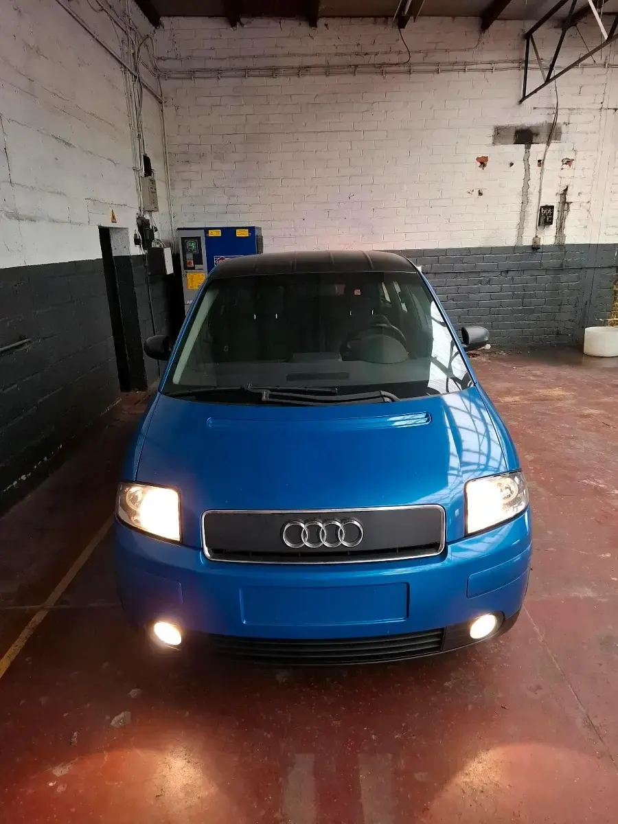 Gebraucht Audi A2 75 PS (55 kW) 2004 Blau Kleinwagen