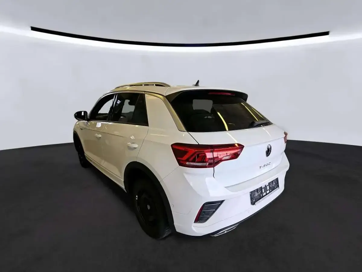 Gebraucht VW T-Roc R-line 150 PS (110 kW) 2023 Weiß SUV
