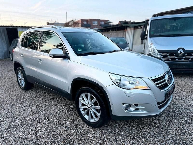 Gebraucht VW Tiguan Team 150 PS (110 kW) 2010 Grau SUV