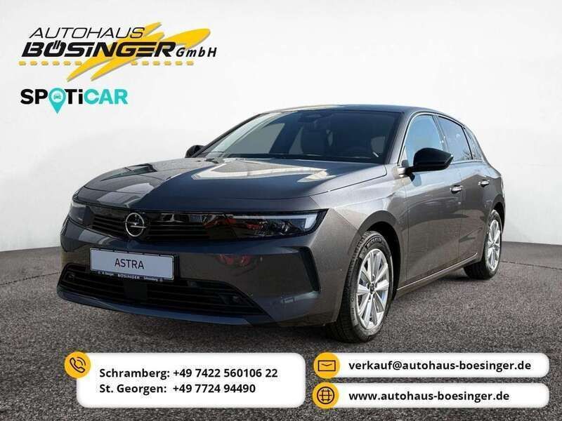 Grau/typ aussenverkleidung met Neu 2025 Opel Astra Enjoy Limousine | 22.990 € (Guter Preis) - Bild 1/4
