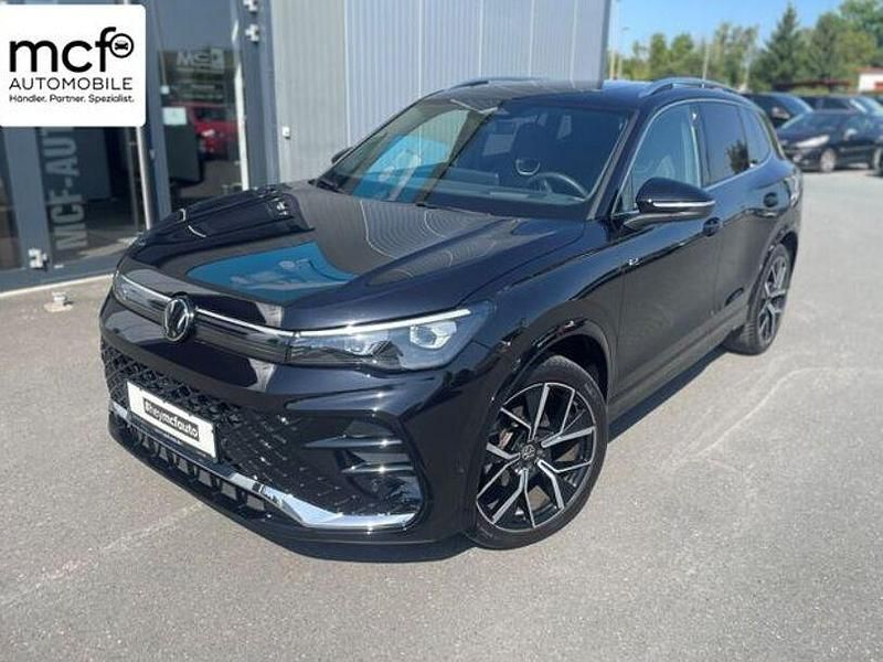 Schwarz Gebraucht 2024 VW Tiguan R-line SUV | 43.078 € (Teuer) - Bild 1/4