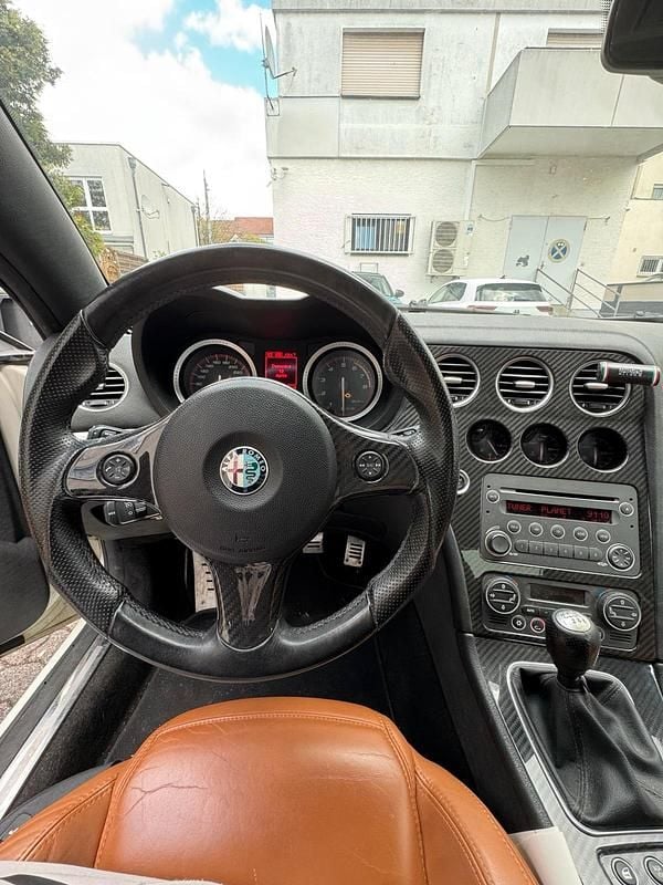 Gebraucht Alfa Romeo Spider 200 PS (147 kW) 2011 Weiß Cabrio