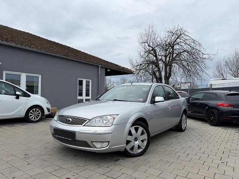 Gebraucht Ford Mondeo Ghia 170 PS (125 kW) 2006 Silber Limousine