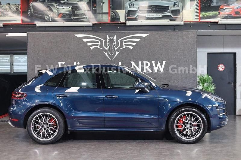Gebraucht Porsche Macan Turbo 400 PS (294 kW) 2015 Blau SUV