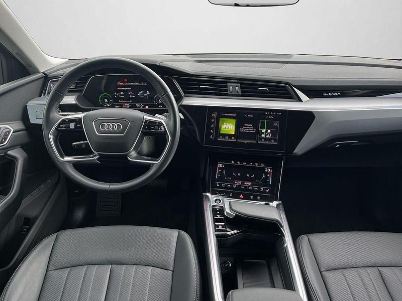 Gebraucht Audi Q8 Sportback e-tron S-Line 300 kW (408 PS) 2023 Madeirabraun metallic (metallic) SUV