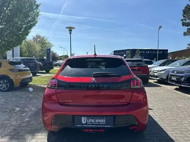 Gebraucht Peugeot e-208 GT 100 kW (136 PS) 2022 Rot Kleinwagen