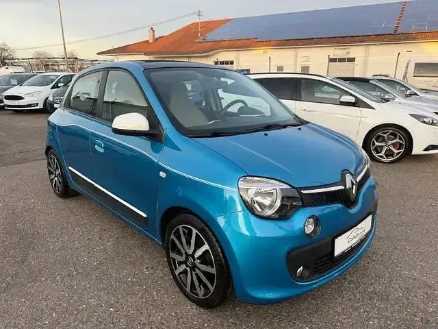 Używany Renault Twingo Luxe 90 KM (66 kW) 2016 Niebieski Hatchback