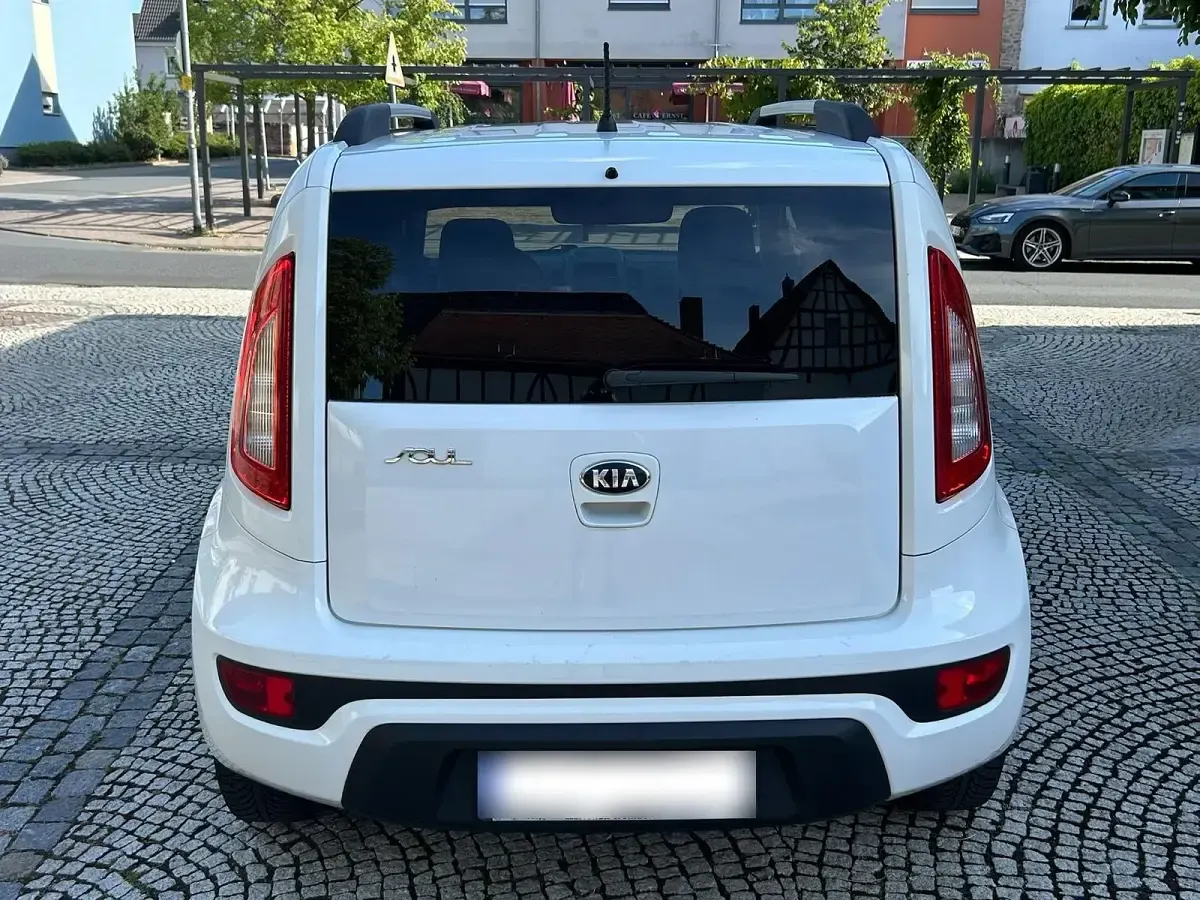 Gebraucht Kia Soul Edition 7 140 PS (102 kW) 2012 Weiß SUV