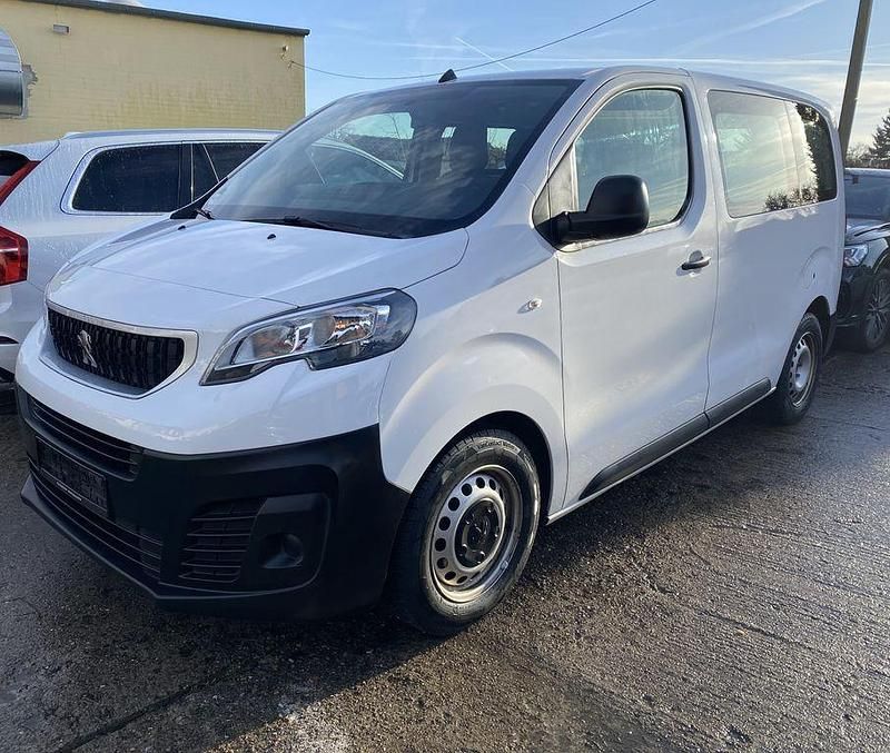 Gebraucht Peugeot Expert 120 PS (88 kW) 2021 Weiß Van
