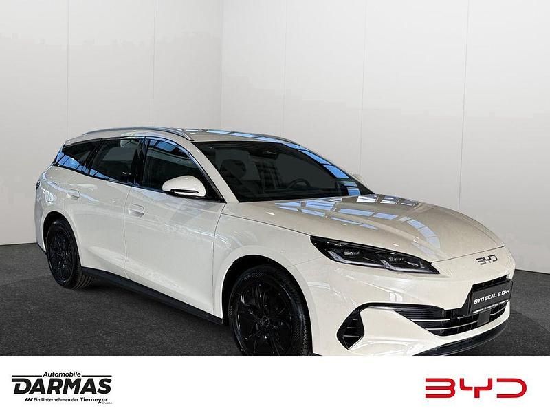 Neu BYD Seal Boost 184 PS (135 kW) 2025 Beige Limousine