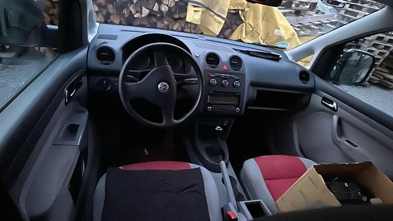 Brugt VW Caddy 102 HK (75 kW) 2009 Grå MPV