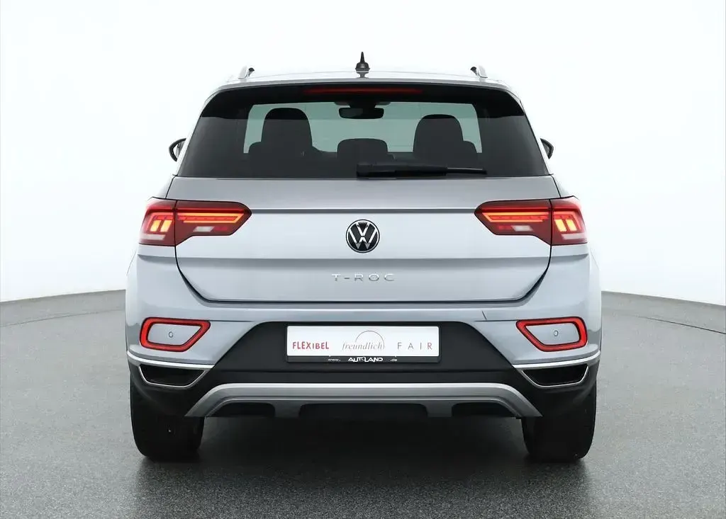 Gebraucht VW T-Roc 150 PS (110 kW) 2025 Silber SUV