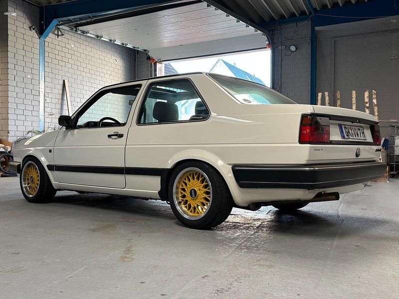 Gebraucht VW Jetta 100 PS (73 kW) 1987 Weiß Coupé