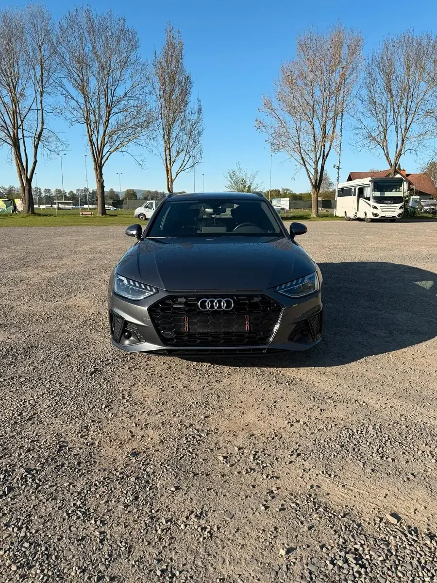 Gebraucht Audi A4 S-Line 245 PS (180 kW) 2019 Grau Kombi