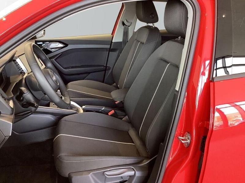 Gebraucht Audi A1 Sportback Advanced Plus 95 PS (69 kW) 2024 Progressivrot metallic Kleinwagen
