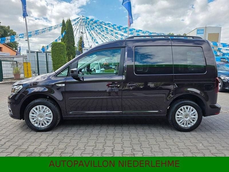 Violett Gebraucht 2020 VW Caddy Van / Kleinbus | 22.950 € (Etwas zu teuer) - Bild 1/4