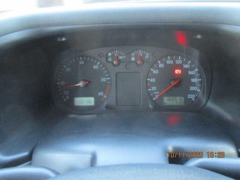 Gebraucht VW T4 116 PS (85 kW) 2001 Blau Van