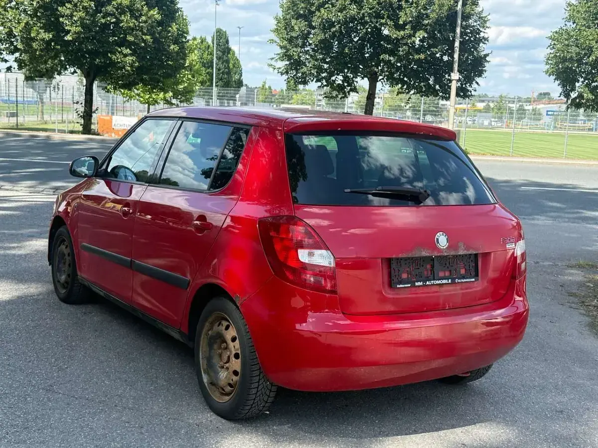 Gebraucht Skoda Fabia Ambiente 69 PS (50 kW) 2008 Corridarot Kleinwagen